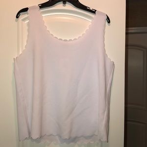 White textured tank top